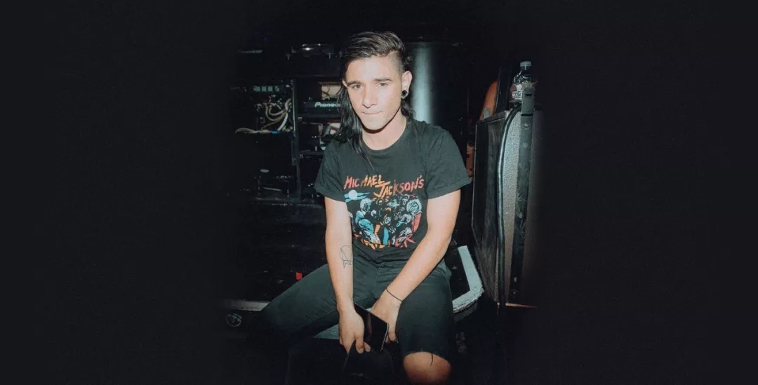 推进与边路 推进与边路