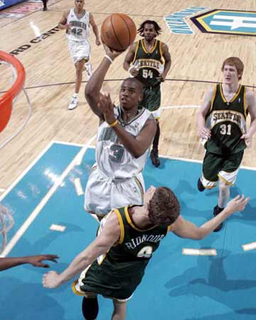 在湖人曝出 在湖人曝出