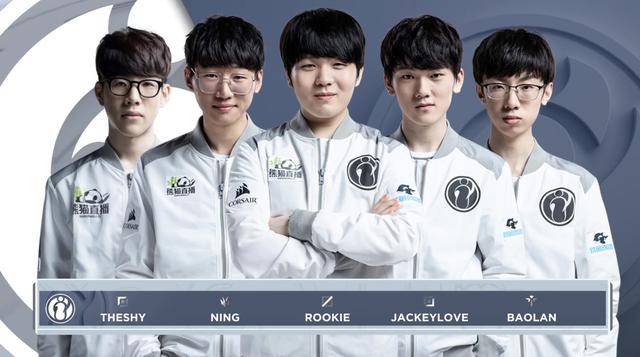 分线外依然 分线外依然