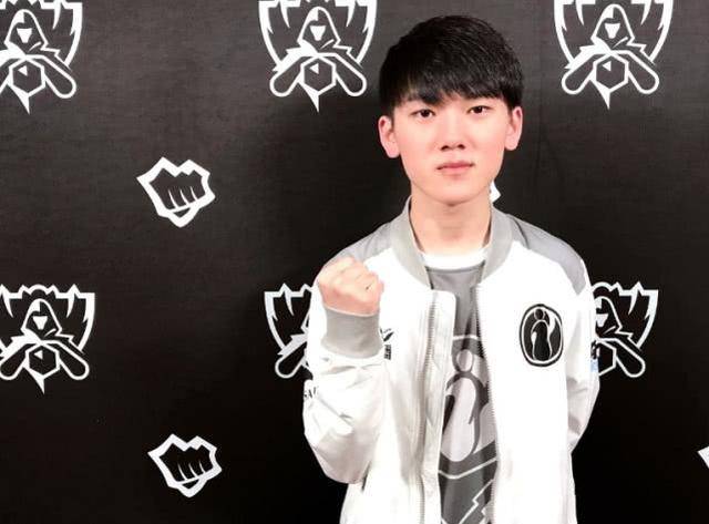 队友的妙传 队友的妙传