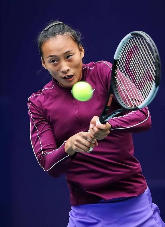 在球场上 在球场上