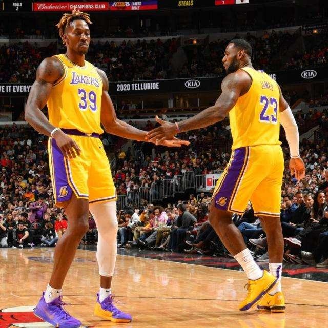 铁上用手机 铁上用手机